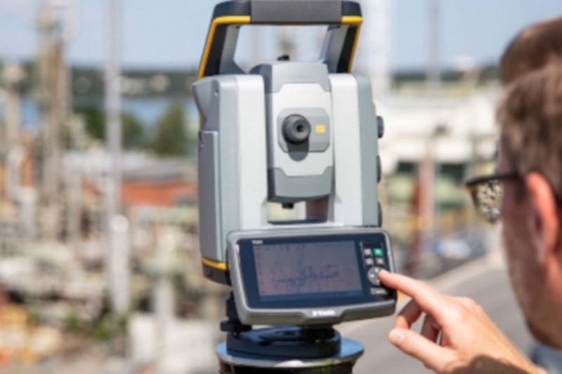 Geotrim Albania - Trimble TCU5
