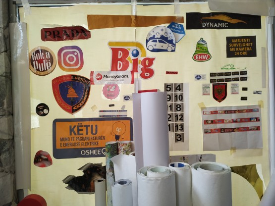 Etiketa me Adeziv, Stikera me adeziv kundra ujit,  REKLAMA ME ADEZIV ONLINE