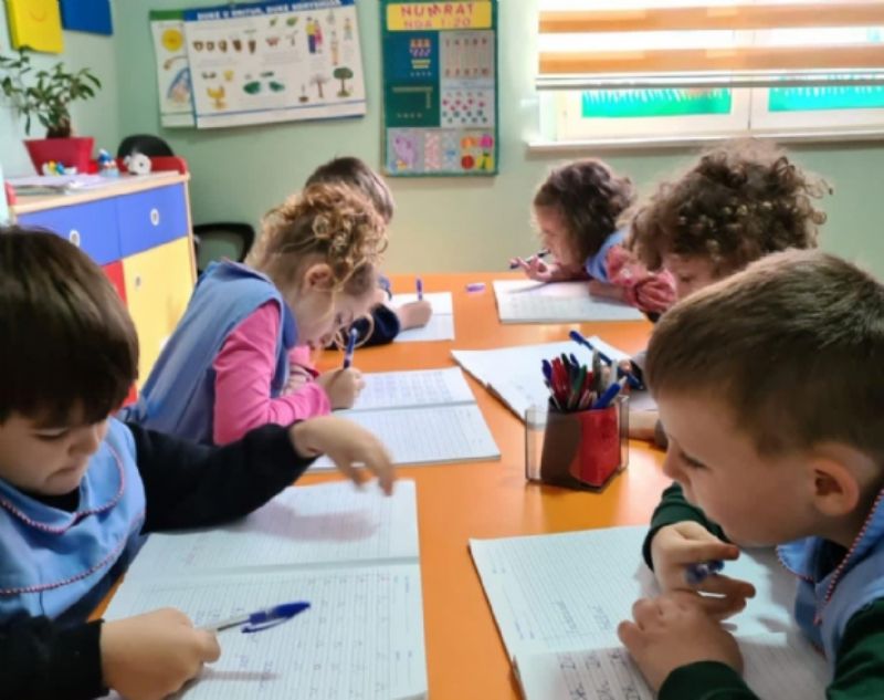 Cerdhja BRANDON 2 te kompleksi FRATARI ne Kashar, cerdhe bashkia tirane, cerdhe private ne kashar, cerdhe private ne yzberisht, cerdhe private ne astir, cerdhe privat ne tirane, cerdhe privat ne misto mame